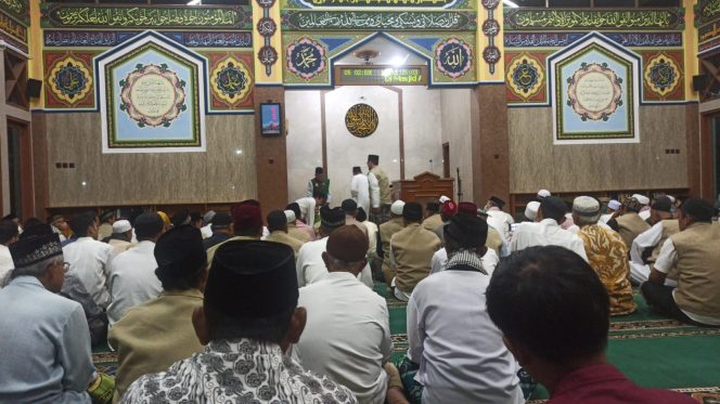 
					Camat Pancoran Mas Hadiri dan Apresiasi Majelis Subuh Keliling Nuur Rajab Rangkapan Jaya Baru