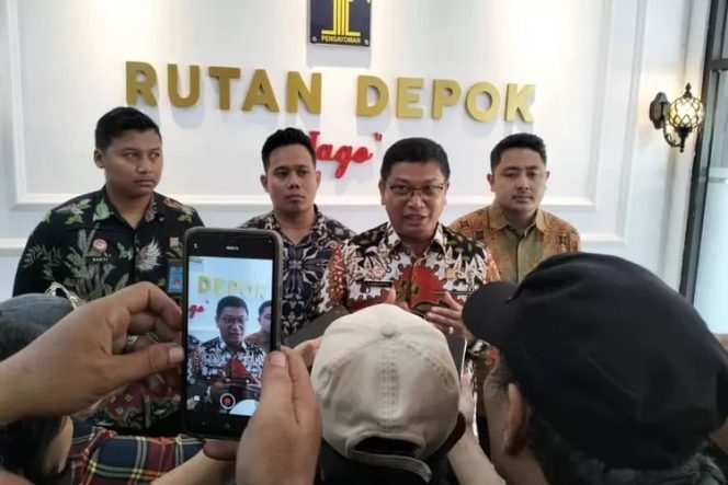 
					Lamarta Surbakti Resmi Jabat Karutan Kelas 1 Cilodong Depok