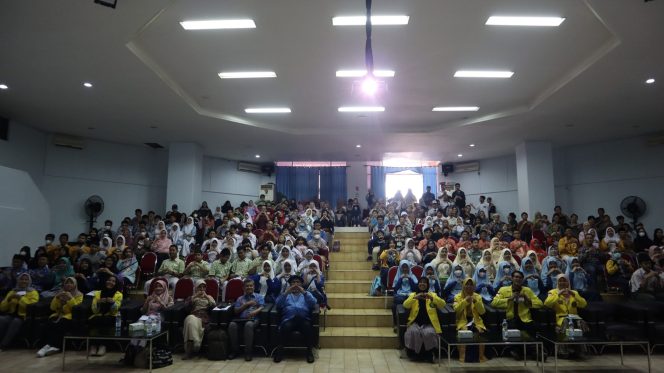 
					UI Gelar Kompetensi Sains untuk Anak-anak se-Jabodetabek