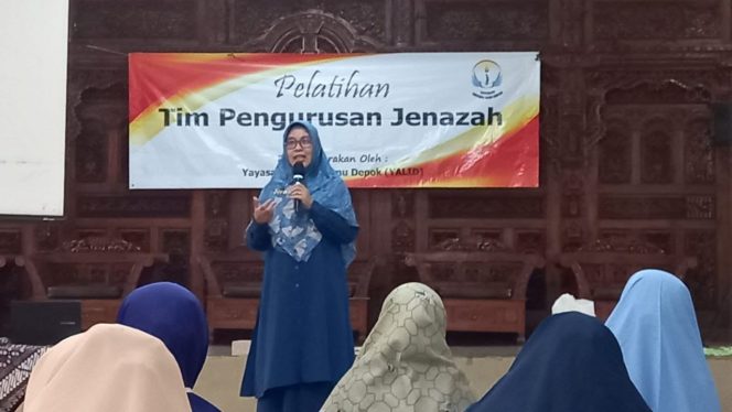 
					Hadiri Pelatihan Tim Pengurusan Jenazah, Iin Nur Fatinah Apresiasi Para Penggiat Sosial