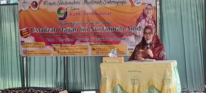 
					Jadi Penceramah di Milad Fosilma, Iin Nur Fatinah Sampaikan Keutamaan Dzikir dan Istighfar