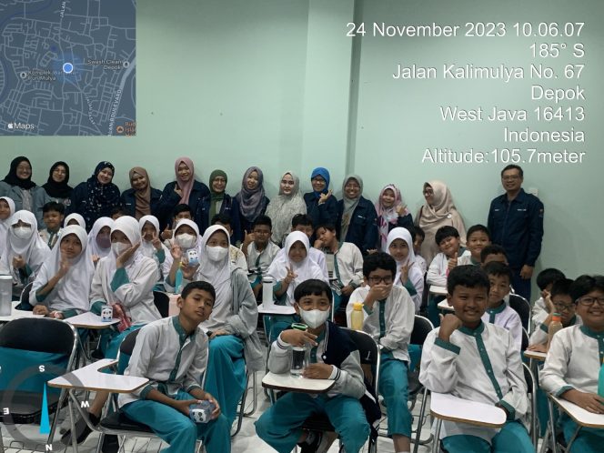 
					Foto tim abdimas psikologi Universitas Gunadarma dan peserta siswa kelas VI SD Global Islamic Labschool Depok 