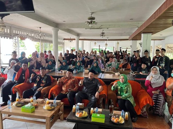 
					Khairulloh Ahyari Hadiri Musrenbang Kelurahan Duren Mekar Tahun Anggaran 2024-2025