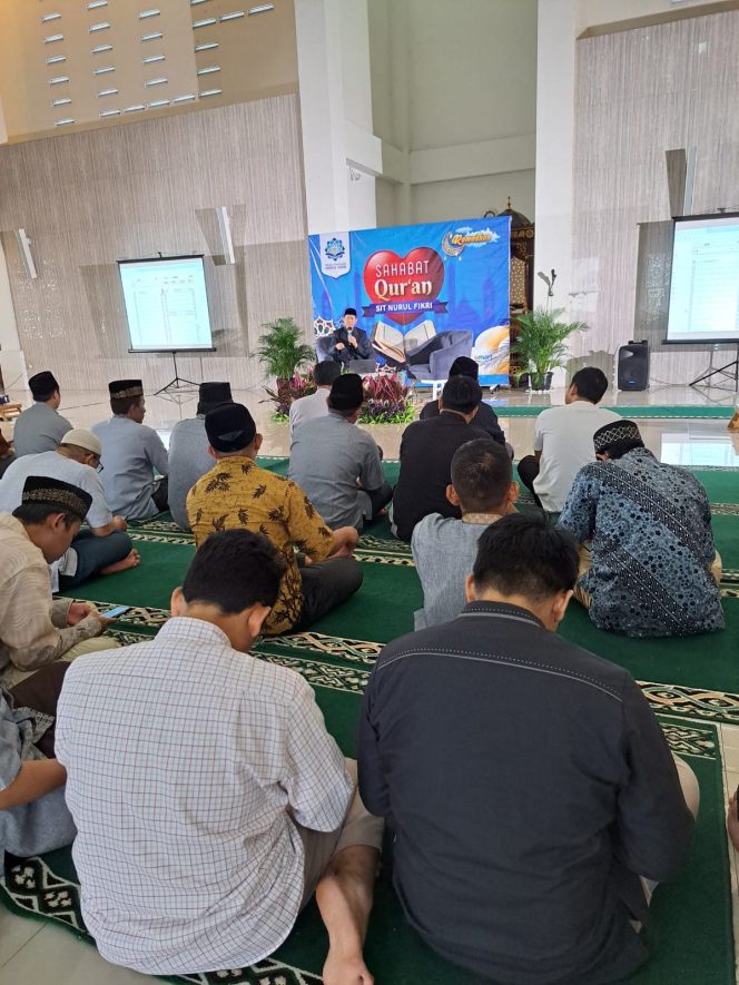 
					Kuatkan Interaksi dengan Alquran, Pegawai SIT Nurul Fikri Ikut Sahabat Quran