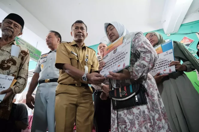 
					Pemkot Depok Serahkan Santunan Kematian Kepada Keluarga Korban Siswa SMK Lingga Kencana