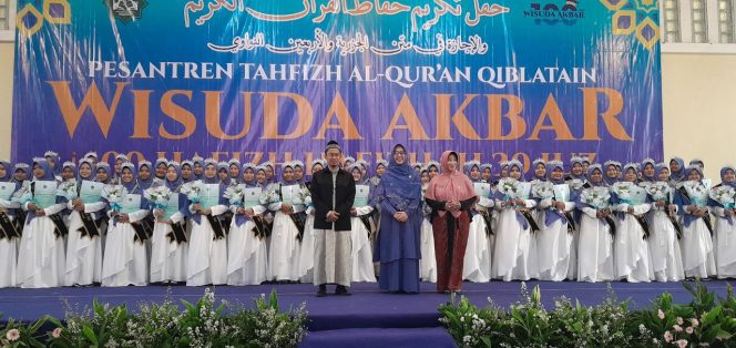 
					Cetak Dai Profesional, Pondok Pesantren Tahfidz Al Quran Qiblatain Depok Wisuda Ratusan Hafidz dan Hafidzah