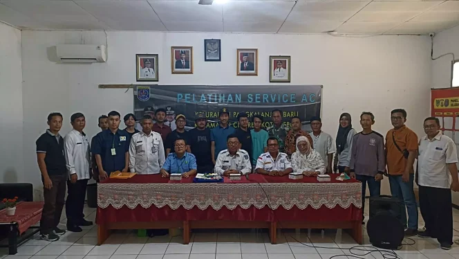 
					Tingkatkan Kemampuan Warganya, Kelurahan Pangkalan Jati Berikan Pelatihan Servis AC