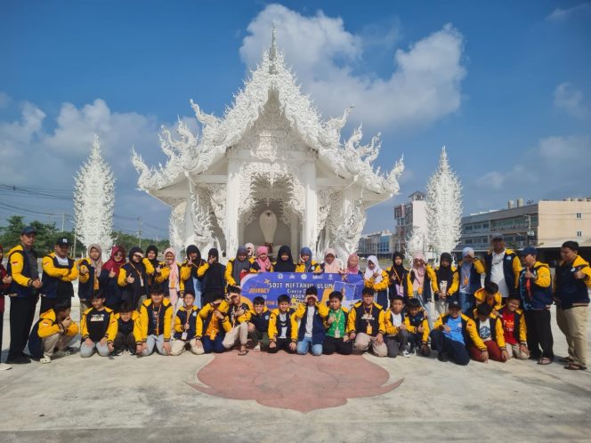 
					Mencetak Generasi Global: SDIT Miftahul Ulum Sukseskan Edutrip ke-3