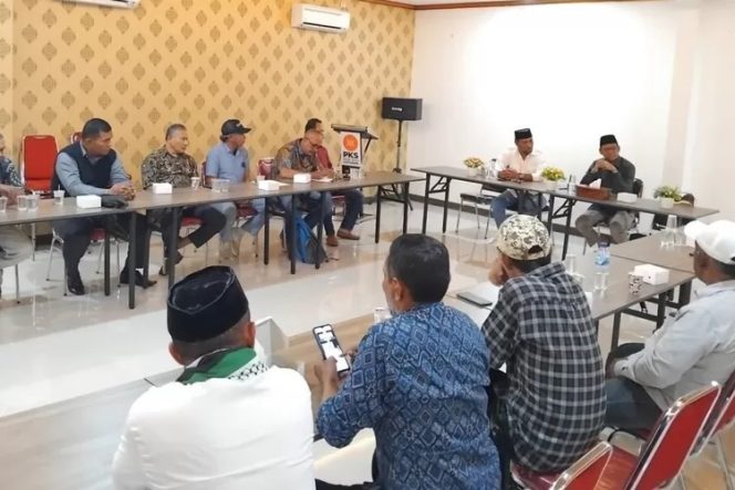 
					Aliansi Masyarakat Maluku Depok Resmi Dukung Imam Budi Hartono dan dr. Ririn Farabi di Pilkada 2024