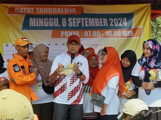 
					PKS-Golkar Sosialisasikan Imam-Ririn, Pesta Rakyat dan Bazzar UMKM Jatijajar Meriah Diminati Warga