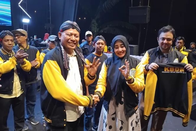 
					Pelantikan Relawan KBDR Depok, dr Ririn Farabi Siap Beraksi dengan Program Baksos Kesehatan