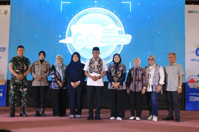 
					PNM Depok Berikan Literasi Digital untuk 500 Nasabah-nya Di Kegiatan PKU AKBAR