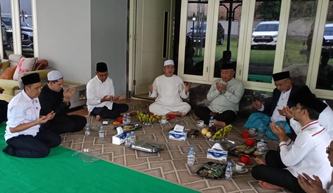 
					Ahmad Syaikhu dan Imam Budi Hartono Sowan ke Kediaman Habib Abubakar Al Busyro Citayam