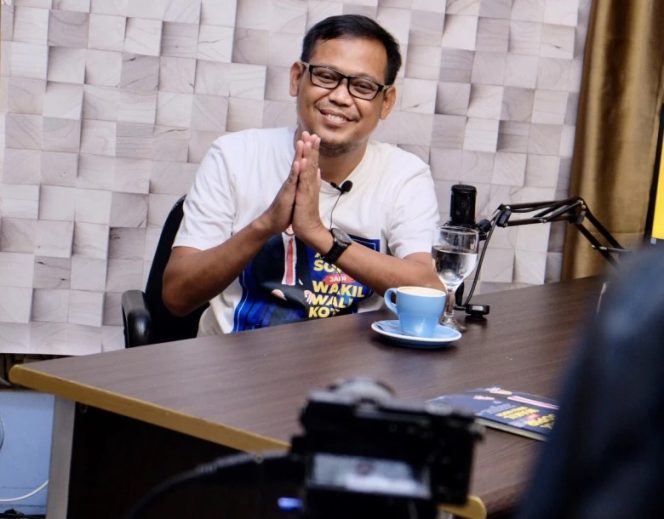 
					Imam Budi Hartono Kejutkan Penonton UI dengan Debut Stand Up Comedy di Acara “Mokondo”