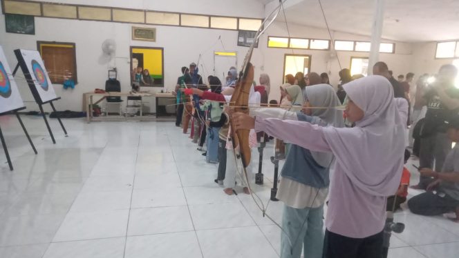 
					Kegiatan Scoring Panahan untuk Pemula oleh ASA Archery Indonesia