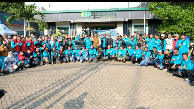 
					Sumori dan Charity Pegadaian Motorcycles Community Lakukan Touring