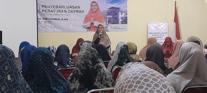 
					Hj. Iin Nur Fatinah Gelar Sosialisasi Perda Penyelangaraan Pesantren di Kecamatan Cipayung