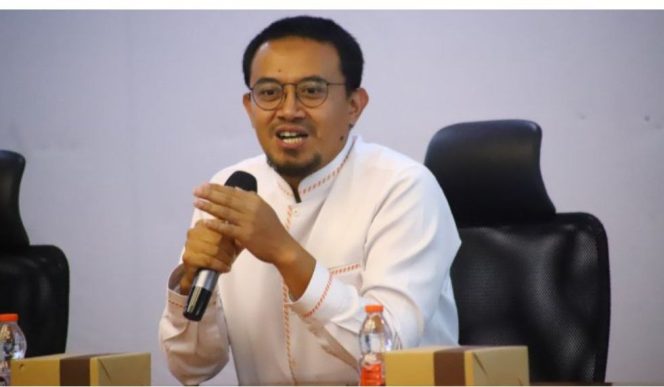 
					Anggota DPRD Kota Depok Ade Firmansyah