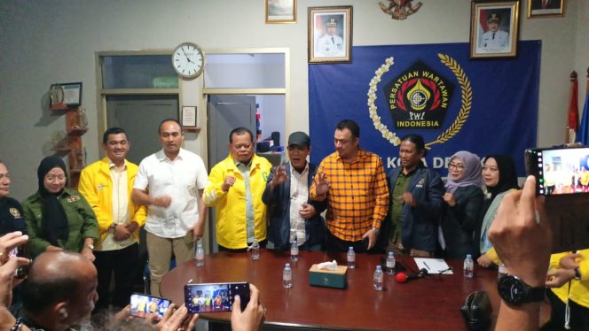 
					Golkar Depok Jalin Silaturahmi dengan Wartawan di Rumah PWI: “Kami Datang untuk Menyapa Rakyat”