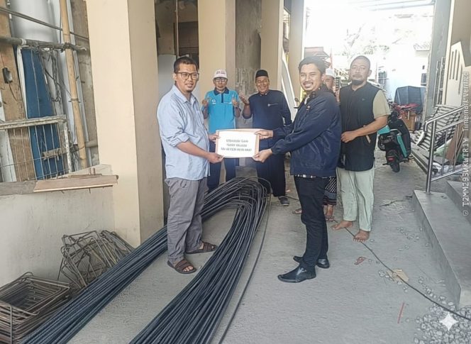 
					BRI Bekasi Siliwangi Salurkan Bantuan Dana Bapekis