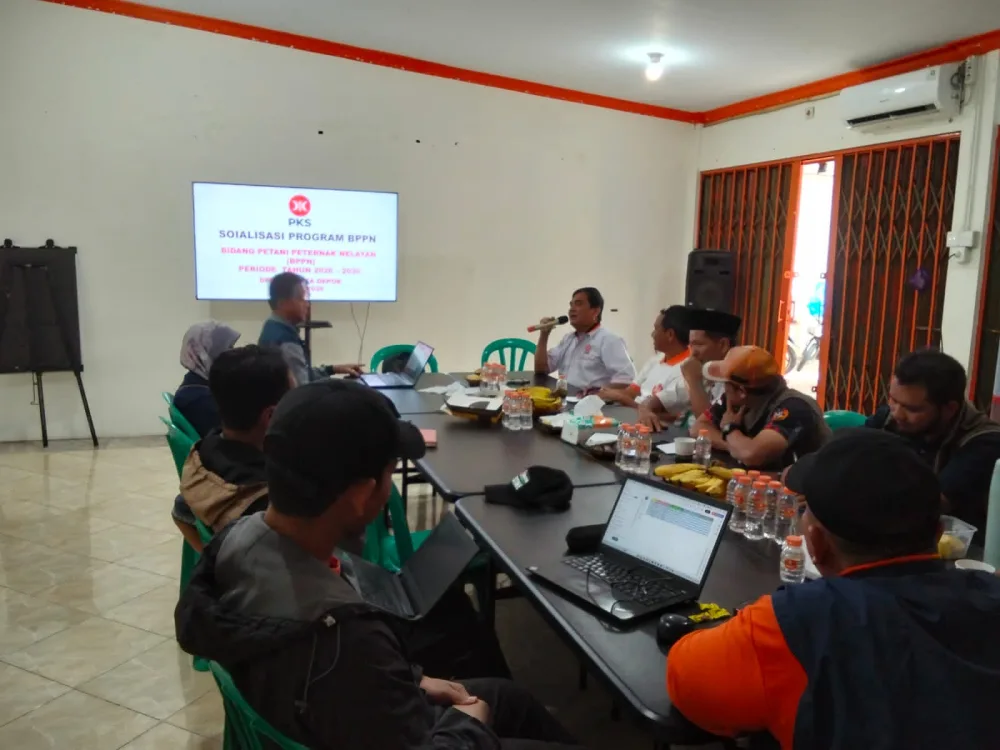 DPC PKS Tapos Terima Kunjungan BPPN DPD PKS Kota Depok, Sosialisasikan Program Urban Farming
