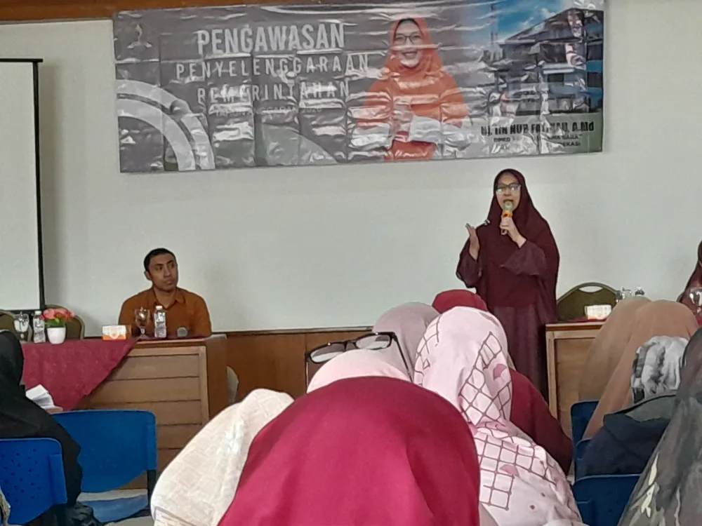 Serap Aspirasi Tokoh Perempuan dan Guru Cimanggis, Hj. Iin Nur Fatinah Tekankan Penguatan Pendidikan dan Kesehatan