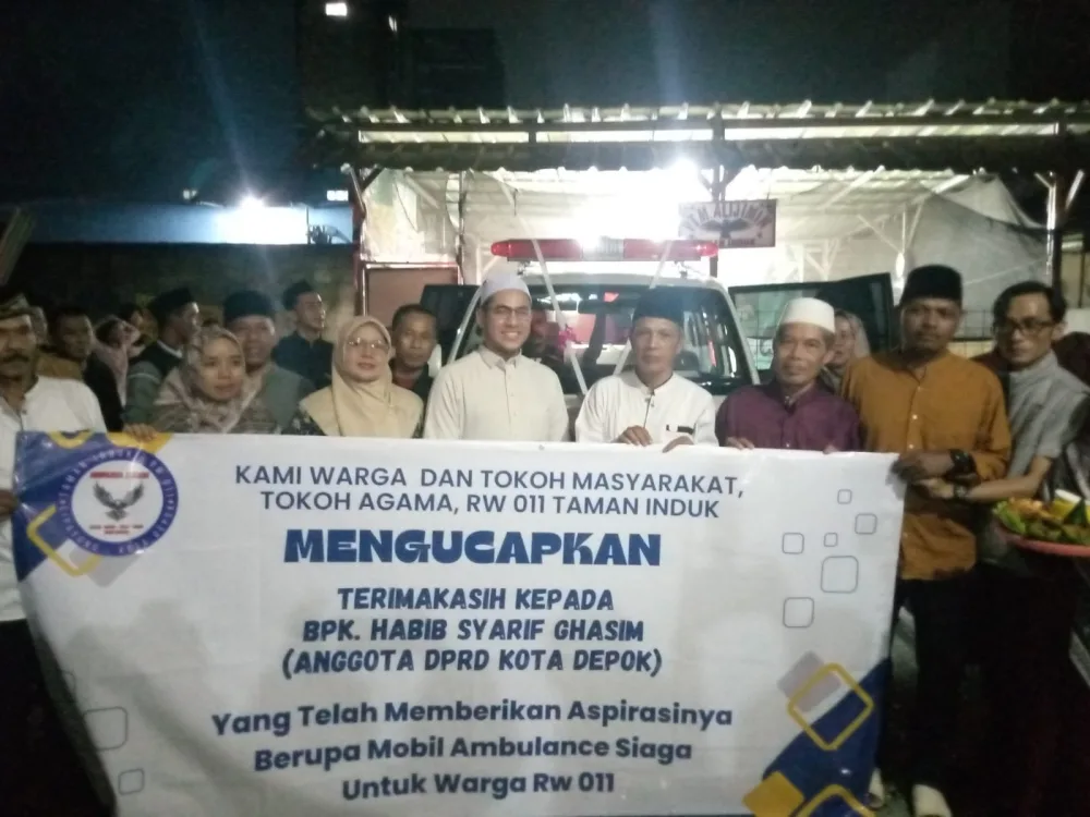 Selesai Reses, Habib Syarif Gasim Serahkan Tiga Unit Ambulans untuk Warga