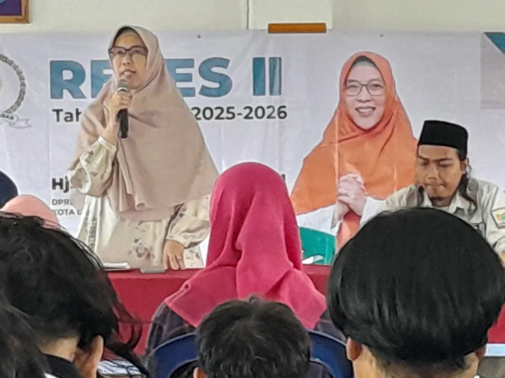 Reses II 2025–2026, Hj. Iin Nur Fatinah Serap Aspirasi Anak Muda di Harapan Jaya