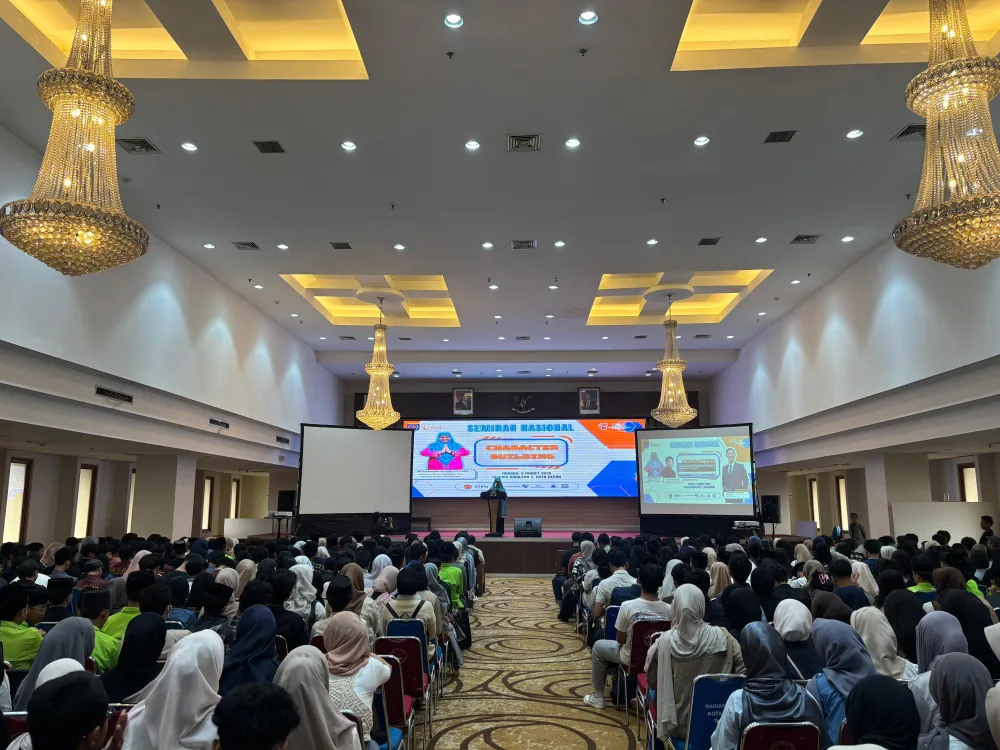 Ian Business School Bangun Semangat Ratusan Pelajar Depok Melalui Seminar Motivasi Nasional & Character Building