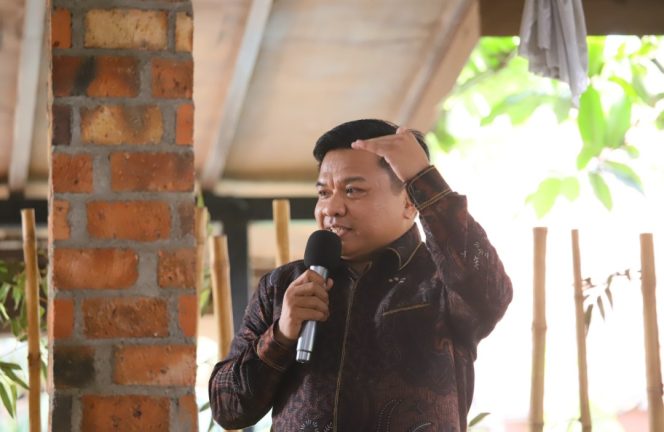 
					Ketua Komisi A DPRD Kota Depok, Khairulloh: Santunan Kematian Simbol Kehadiran Pemerintah bagi Masyarakat Kecil yang Tertimpa Musibah