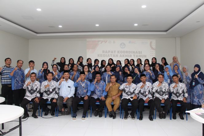 
					Kolaborasi K3S Negeri dan Swasta, Pengawas Pembina SD Cimanggis Dorong Peningkatan Mutu Pendidikan