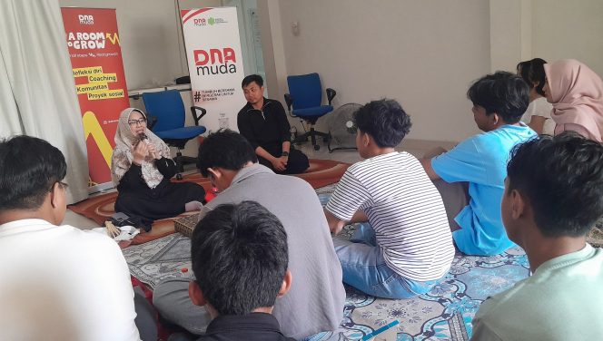 
					Hj. Iin Nur Fatinah Ajak Generasi Muda Melek Politik dan Demokrasi