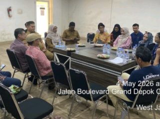 Foto. 1 Koordinasi Awal dengan Bu Lintang Kepala UPTD Tahura Alun-alun Kota Depok

