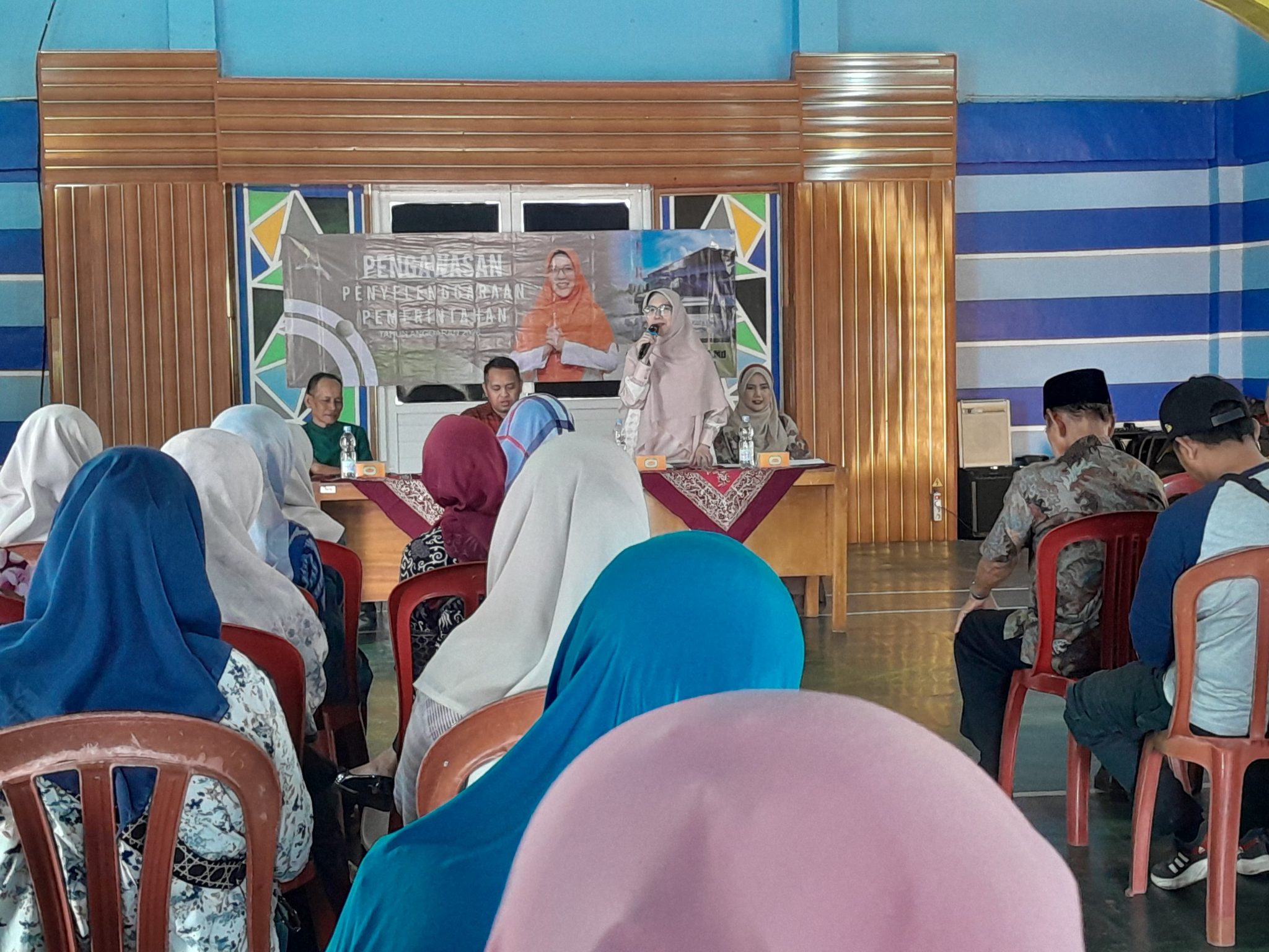 Serap Aspirasi, Hj. Iin Nur Fatinah bersama Warga Cisalak Sukmajaya Depok