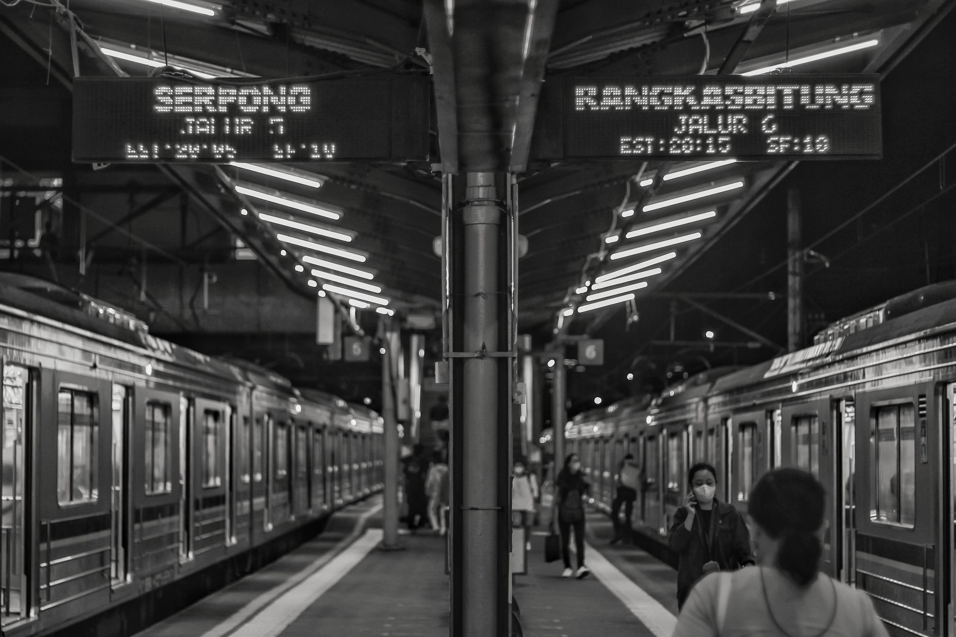 Update Tarif dan Rute KRL Depok ke Jakarta: Pilihan Alternatif Transportasi