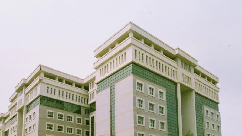 Kantor Kelurahan Meruyung Ditargetkan Rampung Desember 2026